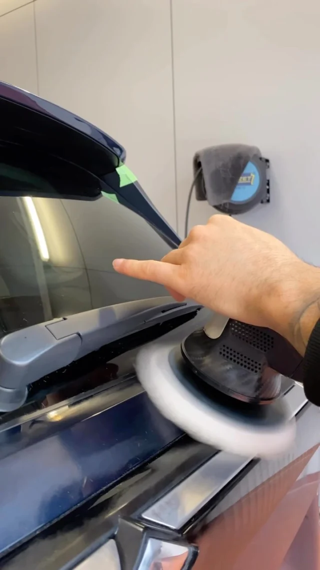 🚗✨ Perfekter Glanz für dein Auto! ✨🚗

Unsere professionelle Fahrzeugaufbereitung bringt deinen Wagen auf Hochglanz – innen und außen! Vereinbare jetzt einen Termin und erlebe den Unterschied. 💎🔥

➡️ Mehr Informationen findest du unter dem Link in unserer Bio.

#AutohausSchweiger #Autopflege #Fahrzeugaufbereitung
